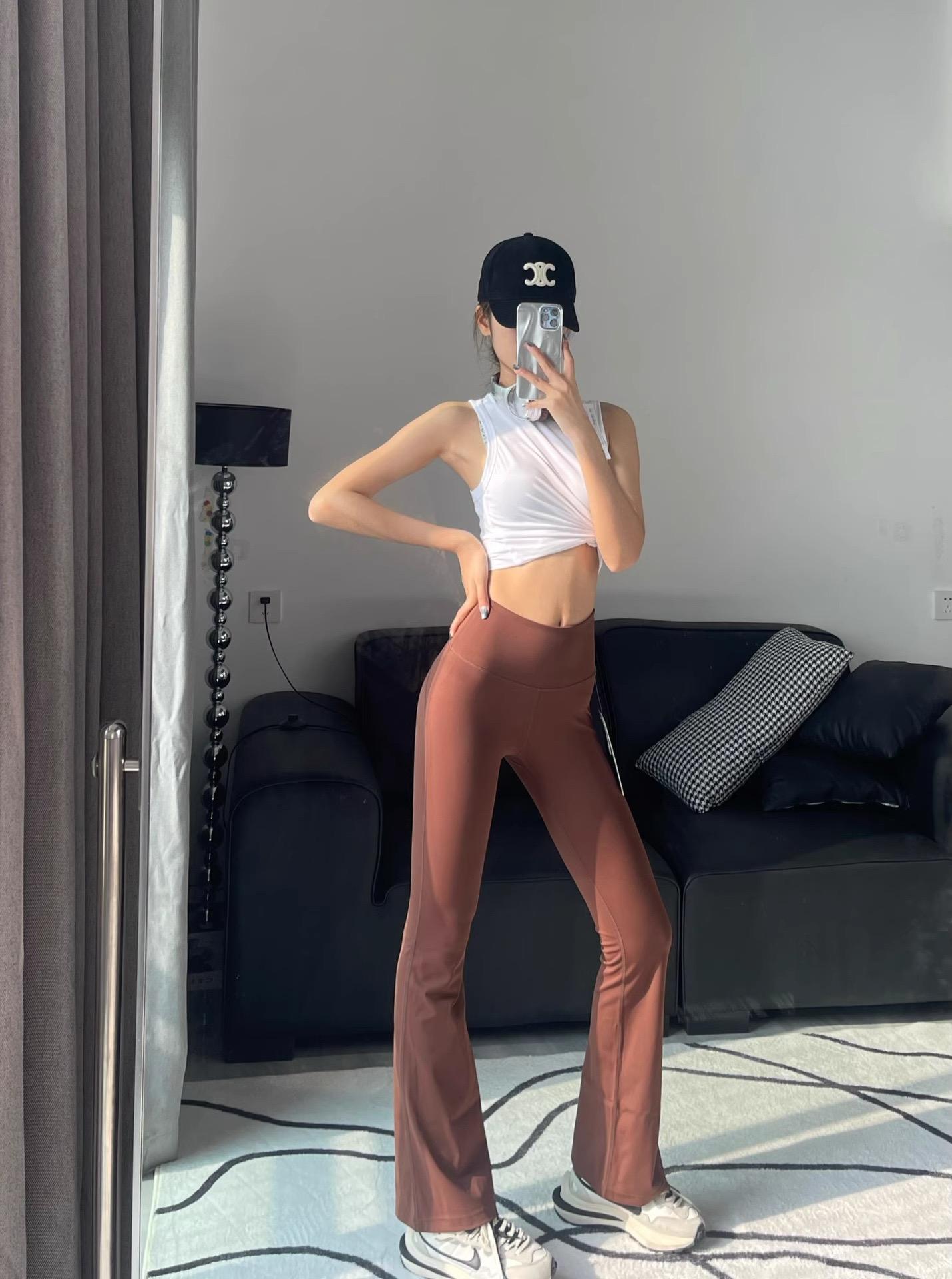 Bell-bottom Leggings